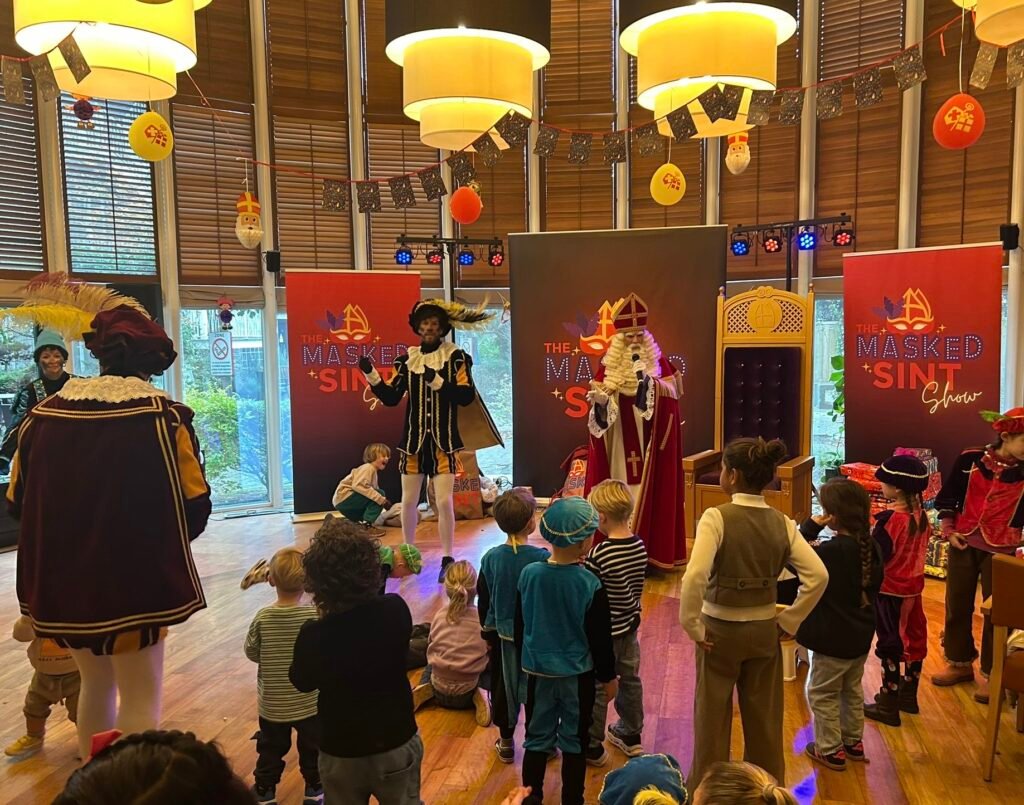 Sinterklaasbezoek of sinterklaasshow voor bedrijfsevenement